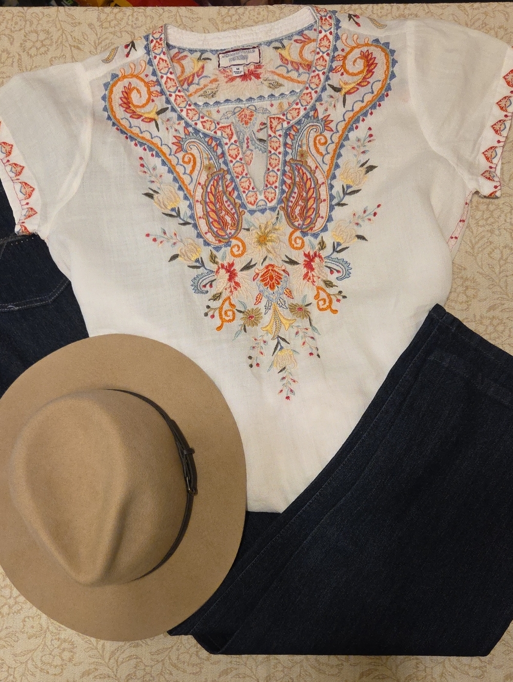 Johnny Was White Embroidered Short-Sleeve Tunic With Bib Collar